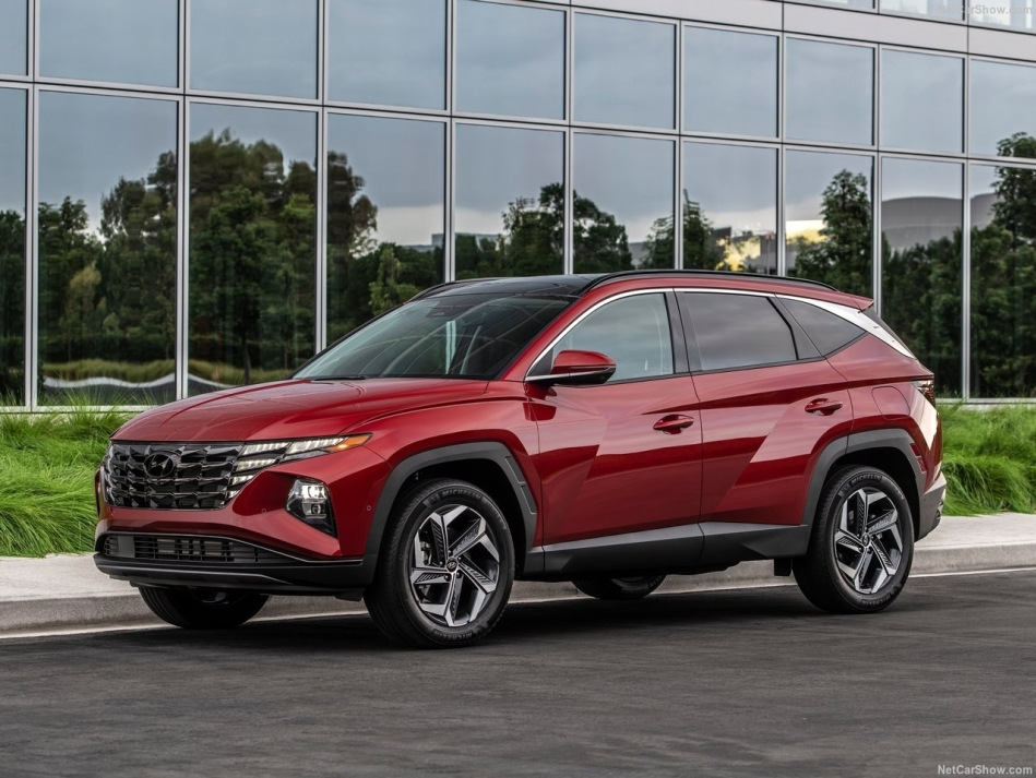 Hyundai Tucson 4. sukupolvi: rohkea muotoilu, huipputekniikka ja mukavuus