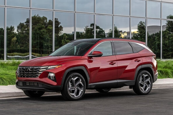 Hyundai Tucson 4. sukupolvi: rohkea muotoilu, huipputekniikka ja mukavuus Kuva 1