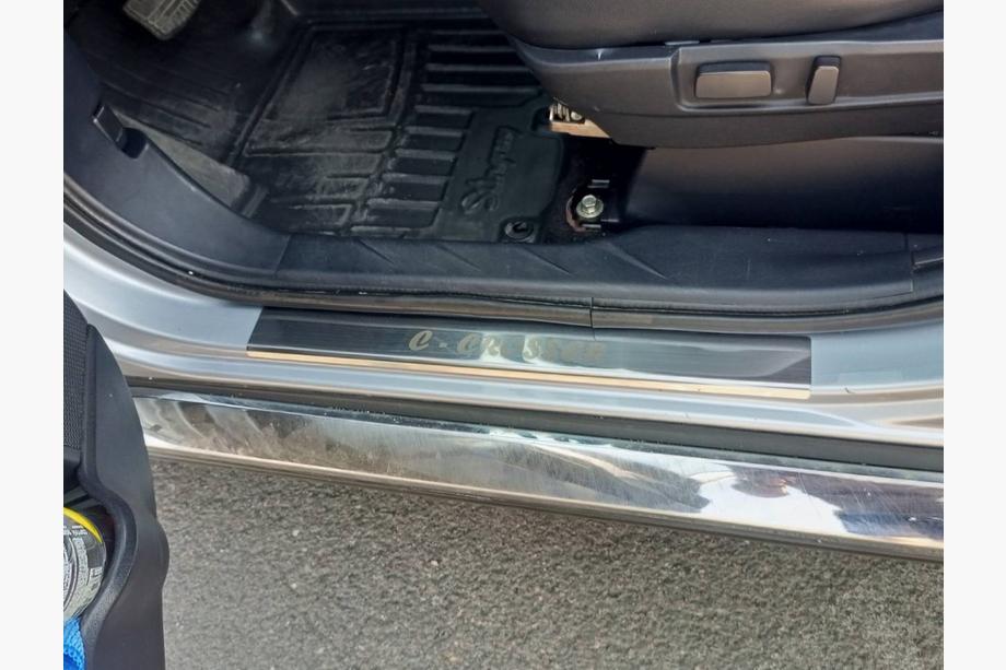 Citroen C-Crosser 2007–2013 Ovikynnyslistat (4 kpl, ruostumaton teräs) Image
