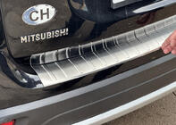 Mitsubishi Outlander 2012–2021 Takapuskurin suojalista 2015-2021 Carmos (ruostumaton teräs) kuva 2