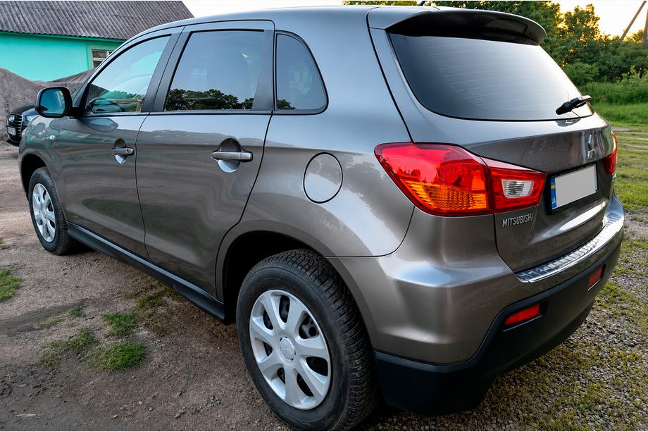 Mitsubishi ASX 2010–2023 Takapuskurin suojalista Carmos (2010-2019, ruostumaton teräs) Kuva 3