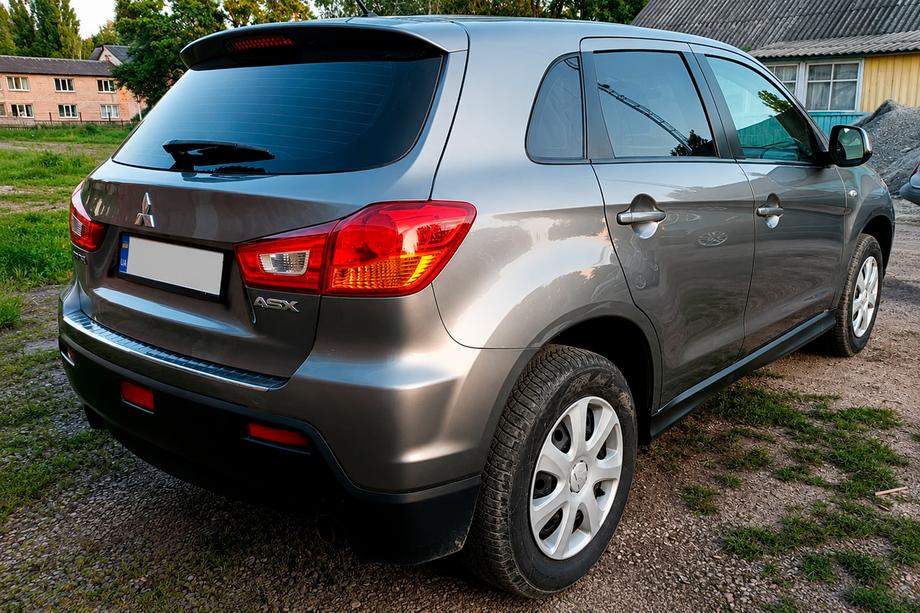 Mitsubishi ASX 2010–2023 Takapuskurin suojalista Carmos (2010-2019, ruostumaton teräs) Kuva 4