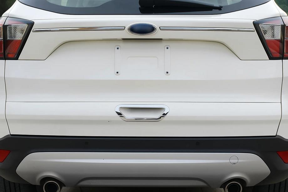Ford Kuga/Escape 2019– Takaoven kahvan suojus (RST) Kuva 1