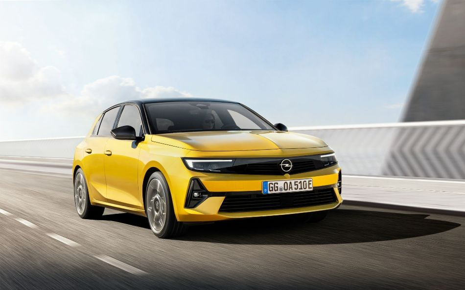 Katsaus kompaktista Opel Astra -hatchbackista (6. sukupolvi)