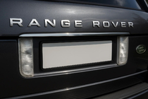 Range Rover III L322 2002–2012 Rekisterikilven ylälista (Carmos, ruostumaton teräs) kuva 1