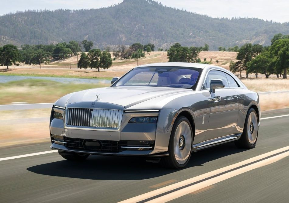 Rolls-Royce Spectre: sähköcoupén koeajo