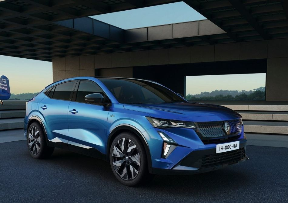 Renault Rafale -crossover-coupén koeajo