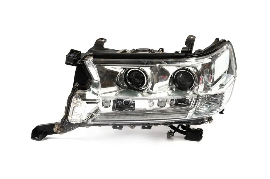 Toyota Land Cruiser 200 2007–2021 Vasen etuvalo 2016+ (Standart) Image