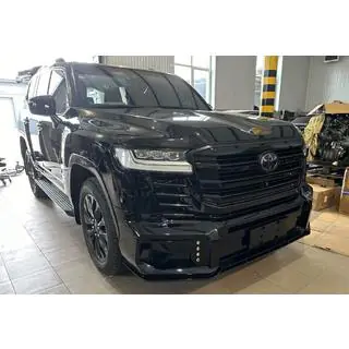 WALD bodykit-sarja (Prestige) Toyota Land Cruiser 300 2021– kuva 3