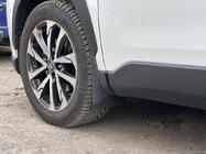Toyota Corolla Cross 2020– Premium-roiskeläpät (4 kpl) kuva 1