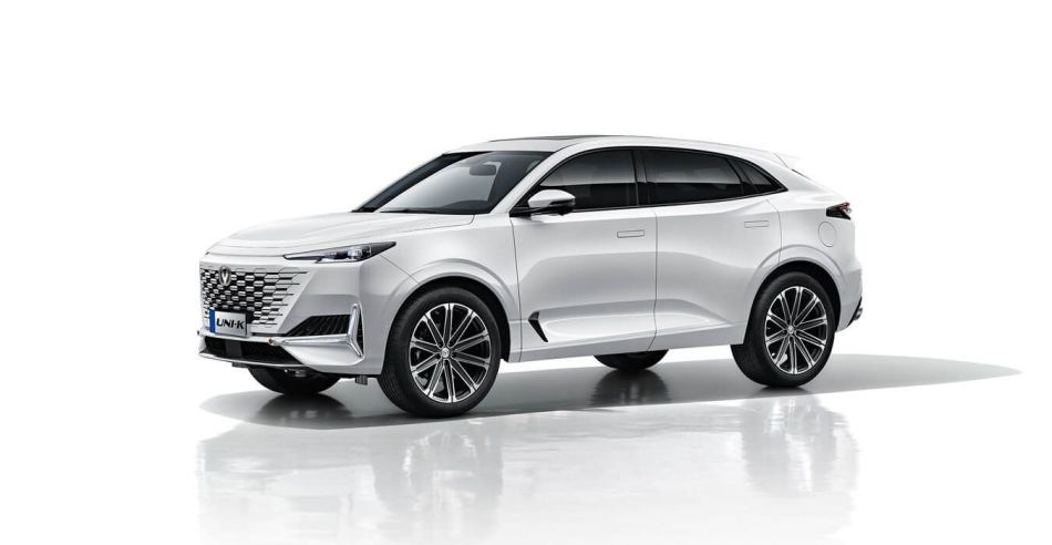 Changan UNI-K: tyylikäs ja tehokas crossover Kiinasta
