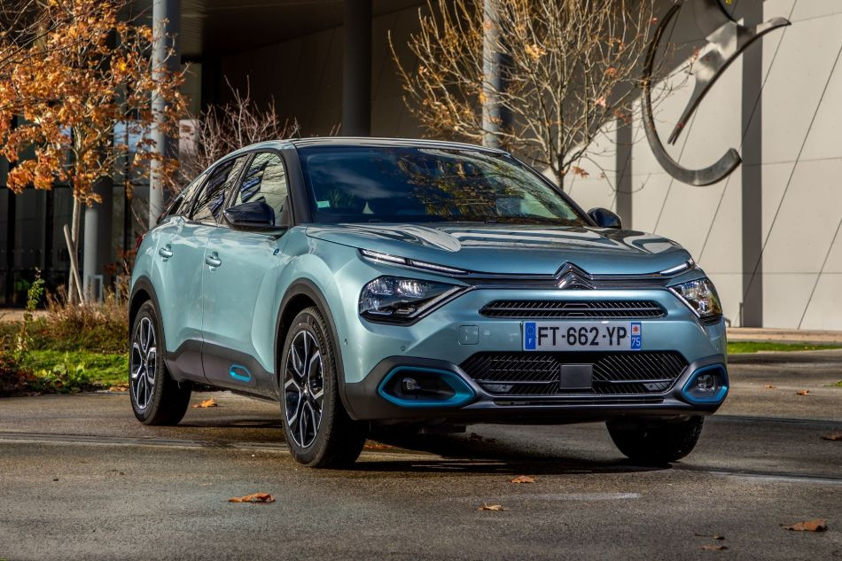 Koeajo: sähköinen crossover-hatchback Citroen e-C4