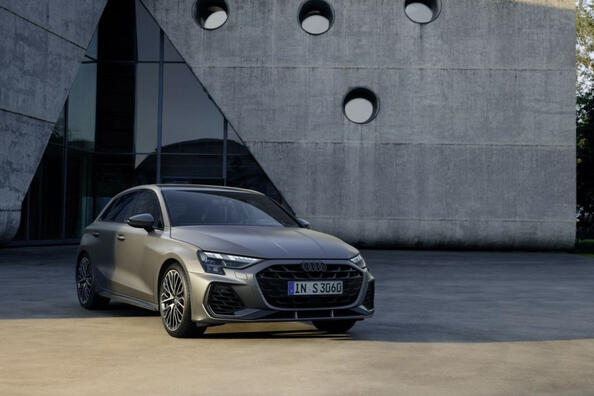 Audi S3 Sportback 2024: päivitetty urheilullinen hatchback