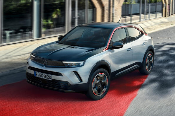 Toisen sukupolven kompakti kaupunkicrossover Opel Mokka – koeajo