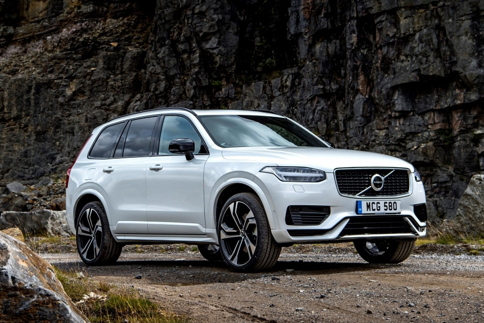 Volvo XC90: katsaus päivitettyyn toisen sukupolven SUV-malliin