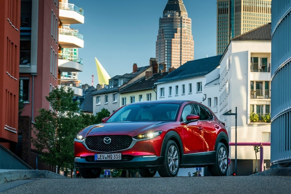 Mazda CX-30: tyylikkään ja käytännöllisen crossoverin koeajo