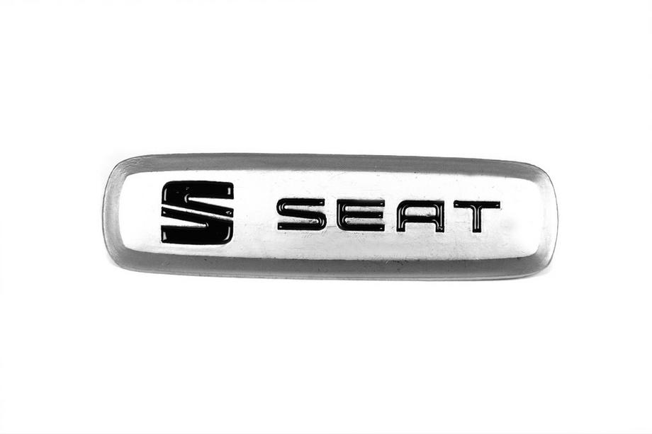 Seat Alumiininen embleemi automattoihin (1 kpl) Image