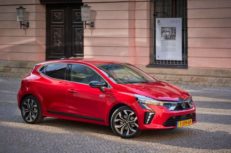 Mitsubishi Colt: katsaus seitsemännen sukupolven hatchbackiin