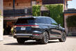 Lincoln Aviator: ylellinen amerikkalainen SUV kuva 4