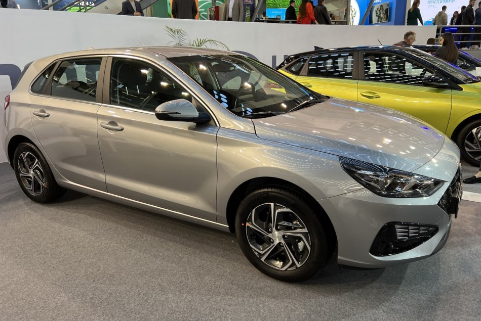Koeajo: uudistettu 3. sukupolven Hyundai i30 -hatchback