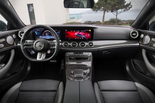 Mercedes-Benz E-Class Coupe (C238): premium-saksalaisen coupén katsaus Kuva 5
