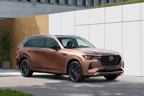 Mazda CX-80: katsaus japanilaiseen premium-crossovereihin 2024