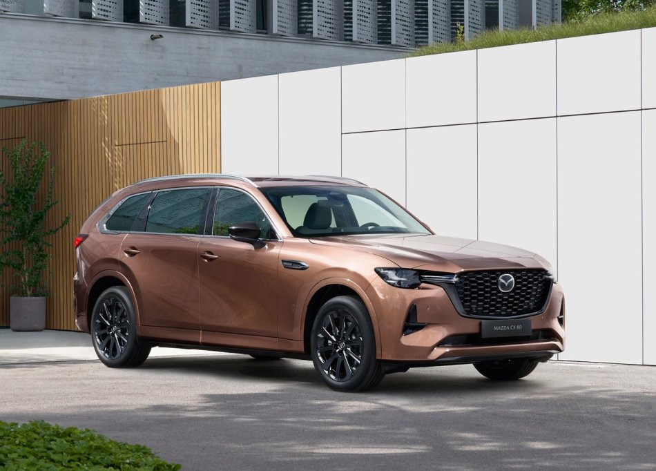 Mazda CX-80: katsaus japanilaiseen premium-crossovereihin 2024