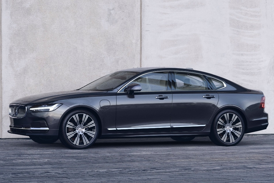 Koeajo: päivitetty premium-sedan Volvo S90
