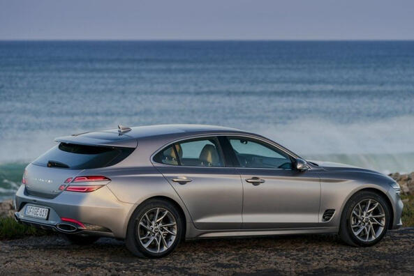 Genesis G70 Shooting Brake: katsaus tyylikkääseen farmariin