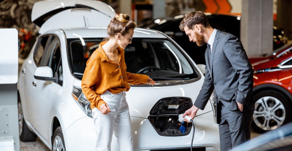 Mitä huomioida käytettyä sähköautoa ostaessa