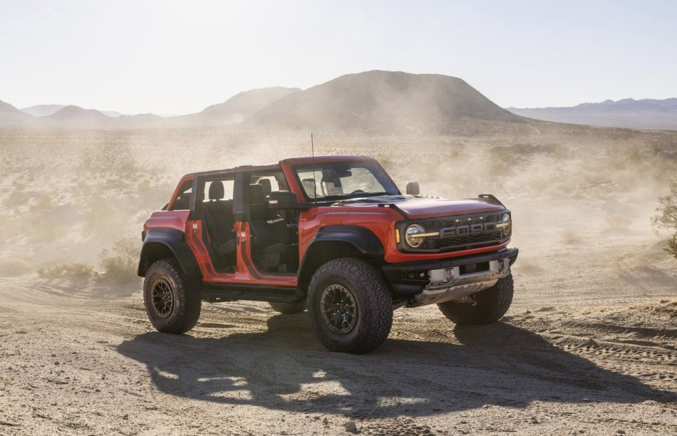 Ford Bronco Raptor -koeajo: maaston kuningas