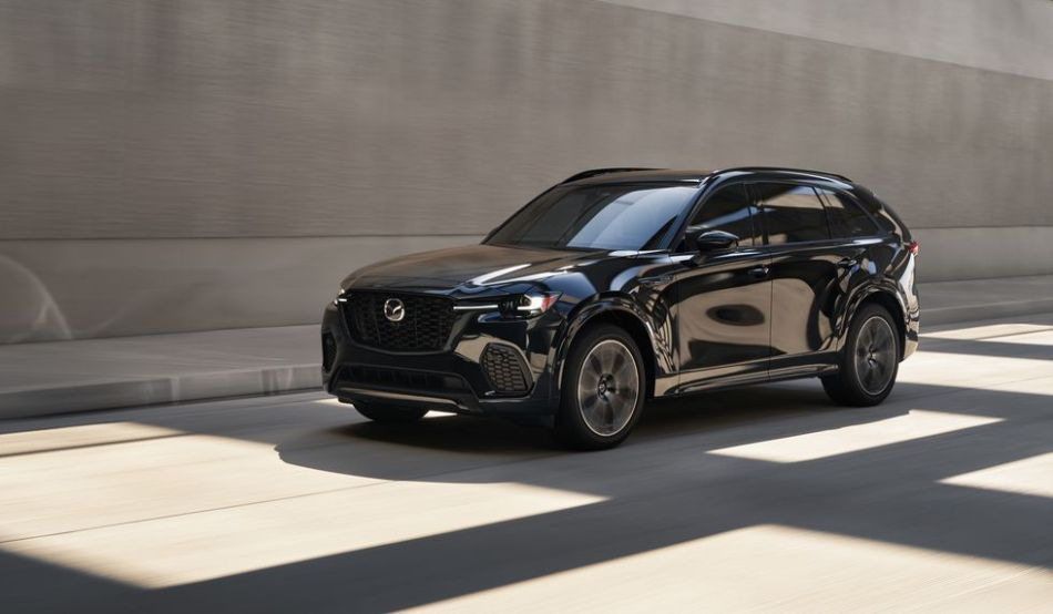 Mazda CX-70 -koeajo: premium-laatua ja viimeistelty sisustus