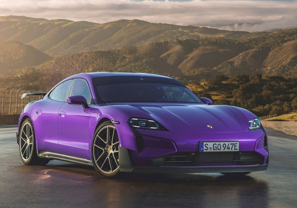 Uudistettu Porsche Taycan 2024: nopea, pitkä toimintamatka ja hienostuneempi