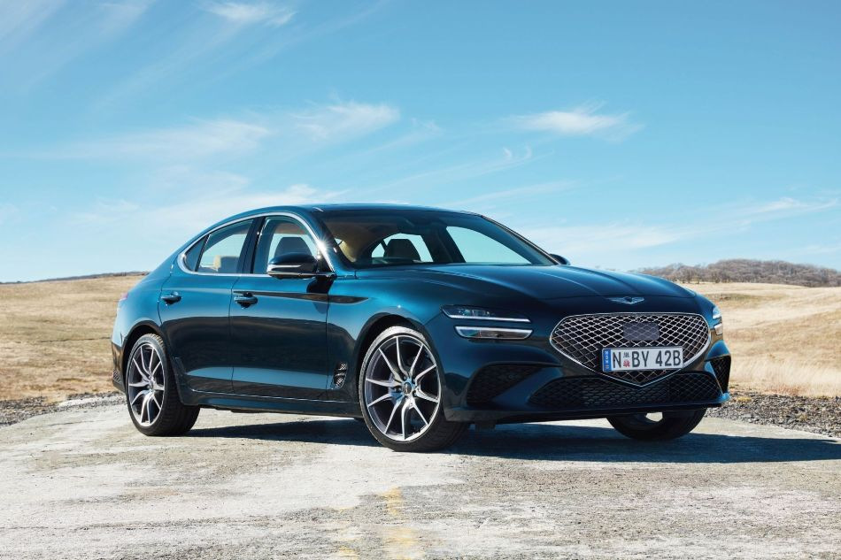 Genesis G70: päivitetty keskikokoinen premium-sedan
