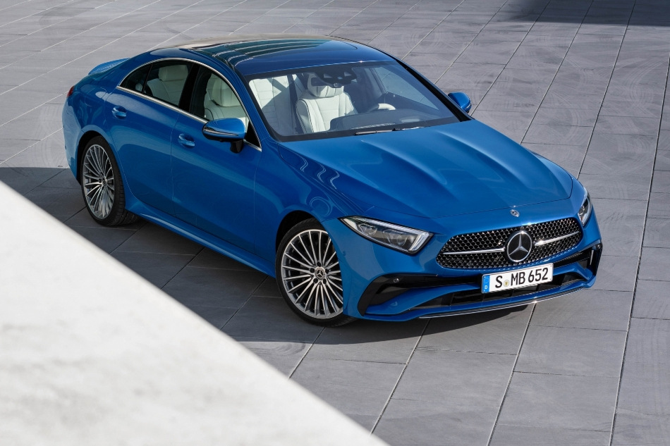 Mercedes-Benz CLS-Class: päivitetty sulavalinjainen coupé