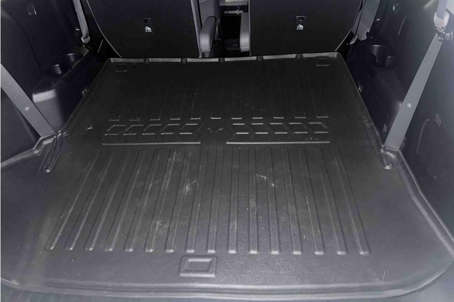 Toyota Highlander 2019– Stingray 3D tavaratilan matto (subwooferilla, 7-paikkainen, 3. istuinrivi taitettuna) Image