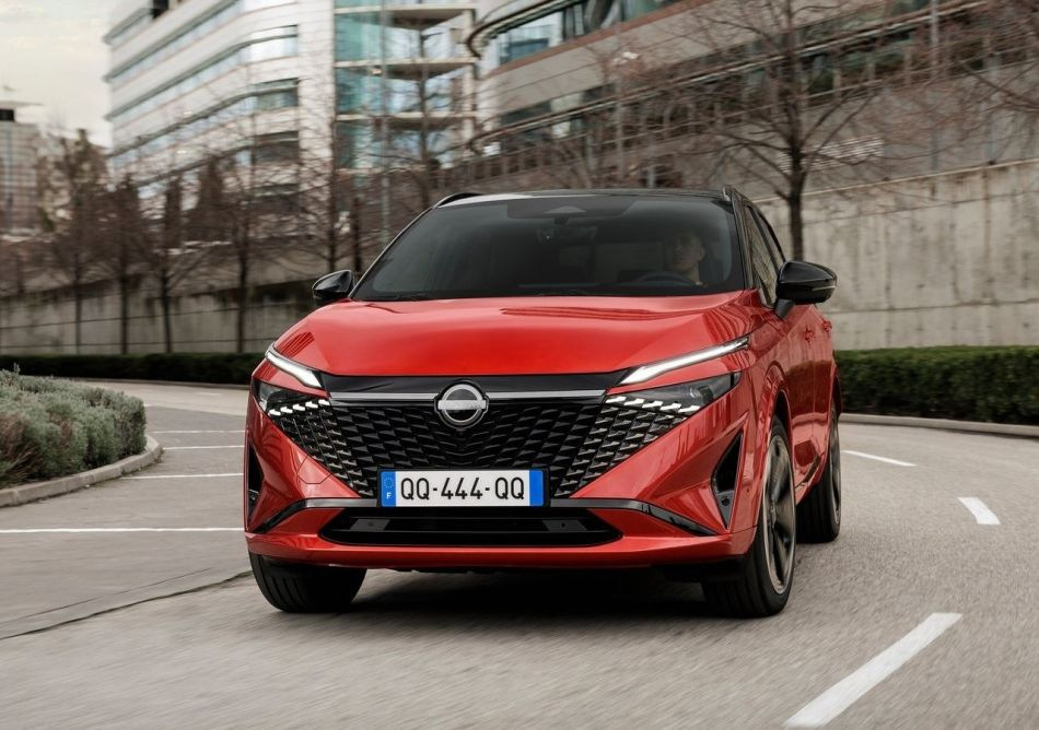 Nissan Qashqai 2024 -koeajo: päivitetty crossover kaupunkiin ja matkoille