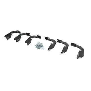 Kiinnikesarja sivuaskelmille Nissan Patrol Y61 1997–2011 kuva 2