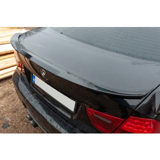 M4-Style spoileri (E90, maalattava)