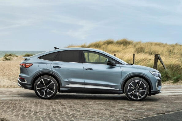 Audi Q4 Sportback e-tron -koeajo: tyylikäs sähköinen crossover Kuva 3