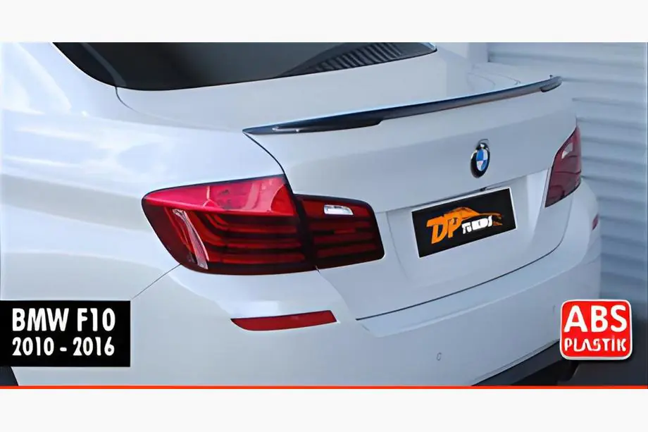 BMW 5-sarja F10/F11 2010–2016 MP-Style takaspoileri (F10, kiiltävä musta) Image