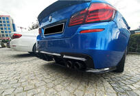 BMW 5-sarja F10/F11 2010–2016 Takadiffuusori DPT V-1 (M-Performance, kiiltävän musta) kuva 1