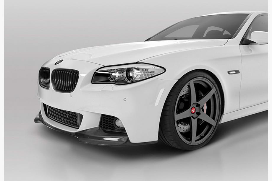 BMW 5-sarja F10/F11 2010–2016 Etupuskurin lip spoiler DPT Lip V-3 (M-Performance, kiiltävä musta) Image