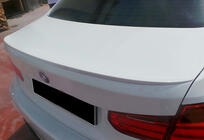 BMW 3-sarja F30/F31 2012–2019 M3-Style spoileri (F30/F80, kiiltävä musta) kuva 5