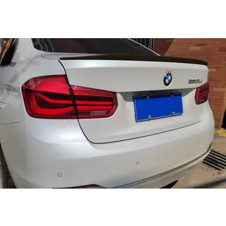 M3-Style spoileri (F30/F80, kiiltävä musta) kuva 1