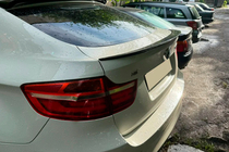 BMW X6 E71 2008–2014 DPT-spoileri (kiiltomusta) kuva 1