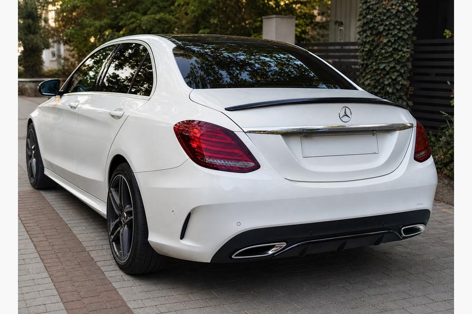 Mercedes C-class W205 2014–2021 Spoileri DPT V-1 (maalattavaksi) Image