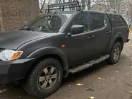 Mitsubishi L200 2015–2024 Dakar V2 sivuportaat LED-valoilla (2019+, 2 kpl, metalli) kuva 2
