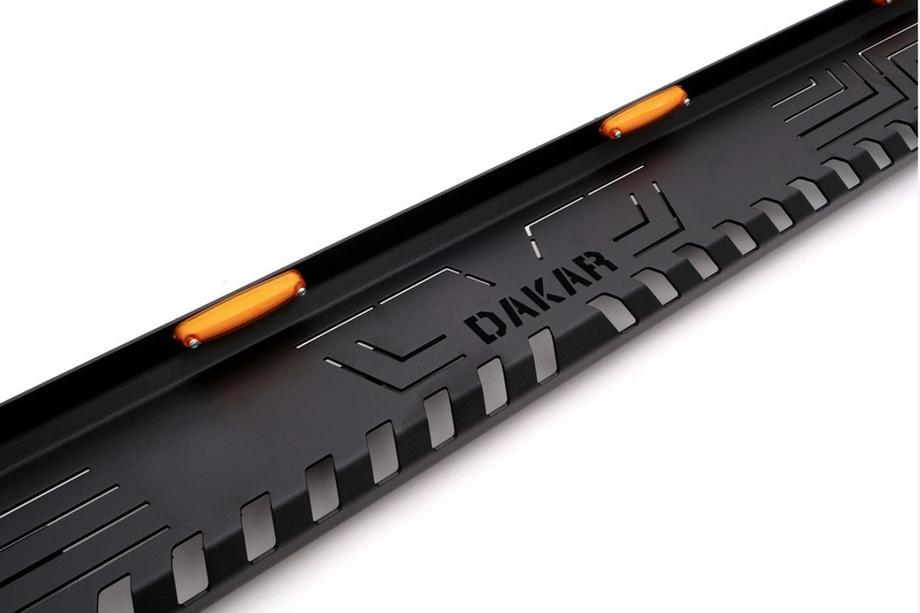 Mitsubishi L200 2015–2024 Dakar V1 sivuaskelmat LED-valoilla (2019+, 2 kpl, metalli) Kuva 2