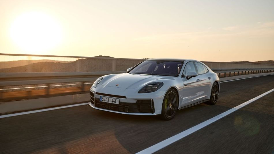 Porsche Panamera 2024: urheiluauton evoluutio
